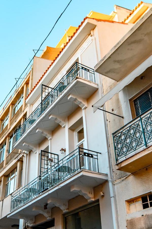 Belle Athenes - Luxury Rooms At Monastiraki Railway Station Екстер'єр фото