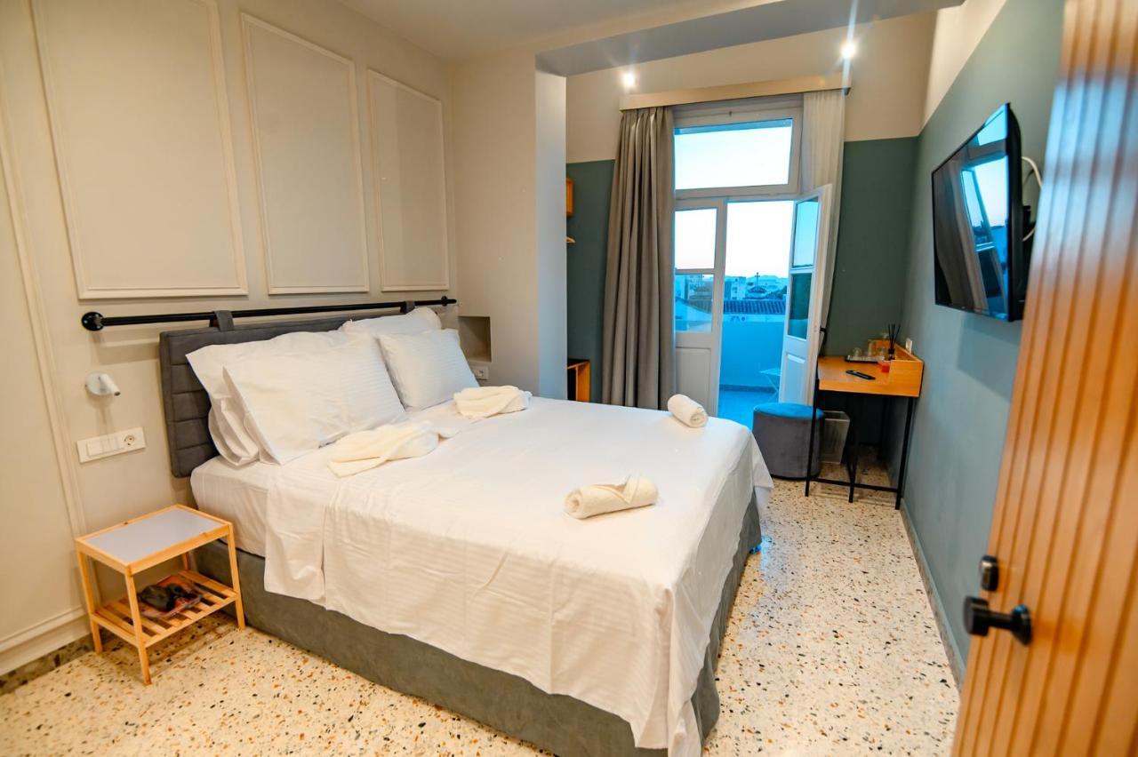 Belle Athenes - Luxury Rooms At Monastiraki Railway Station Екстер'єр фото