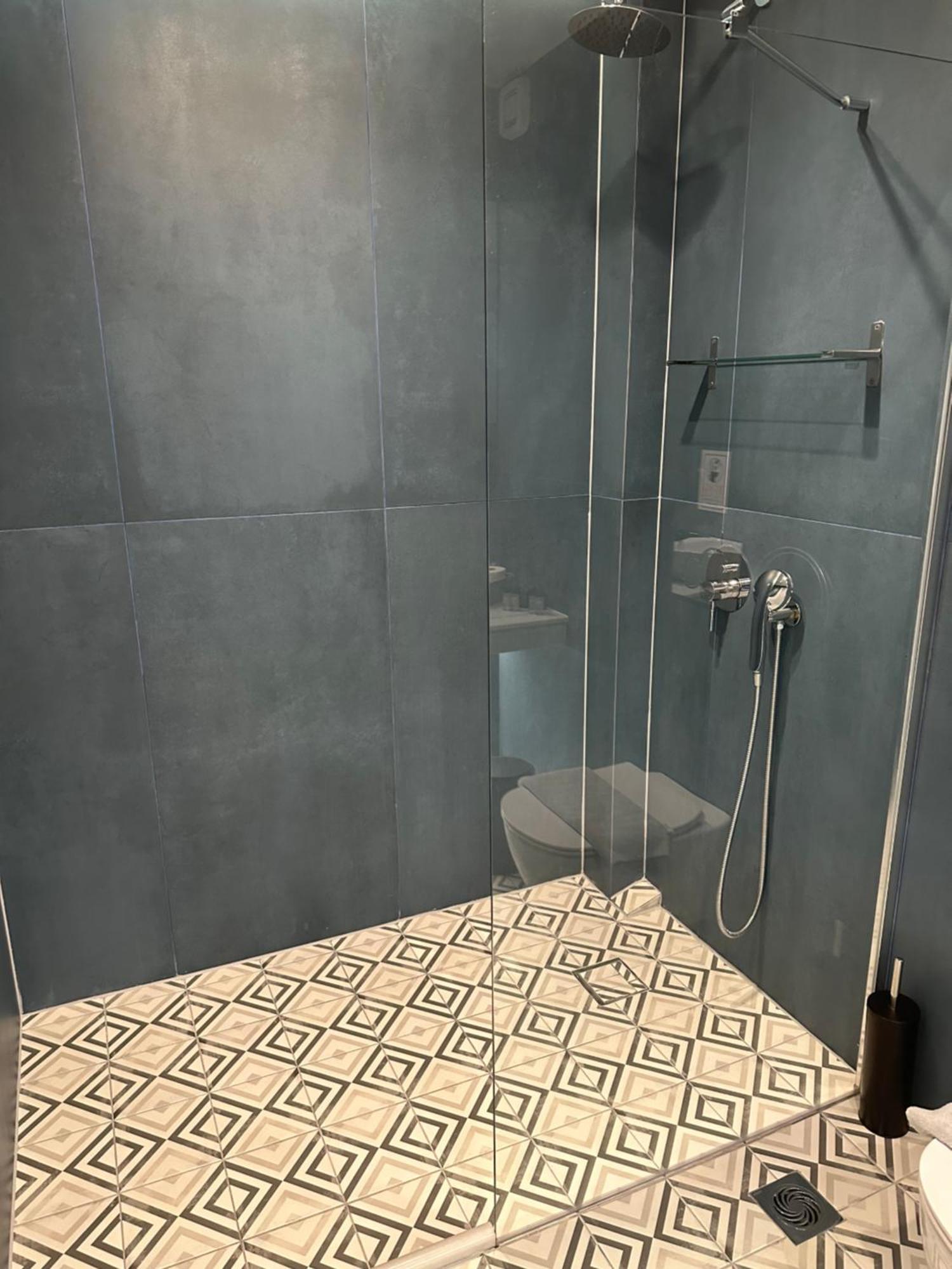 Belle Athenes - Luxury Rooms At Monastiraki Railway Station Екстер'єр фото
